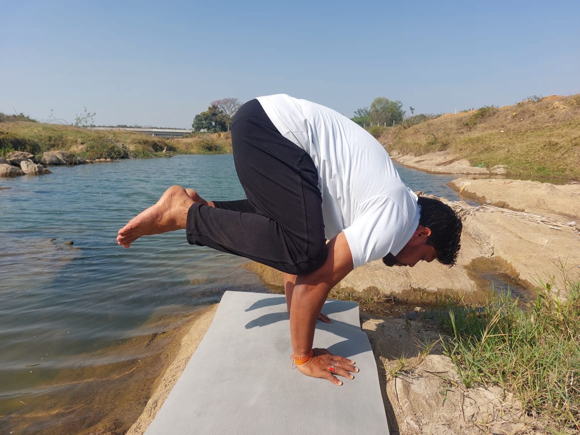 rana  yoga teacher