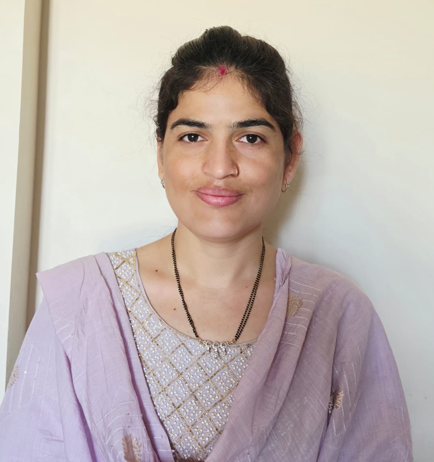 Anita Sharma – Yoga Teacher SKM Yoga