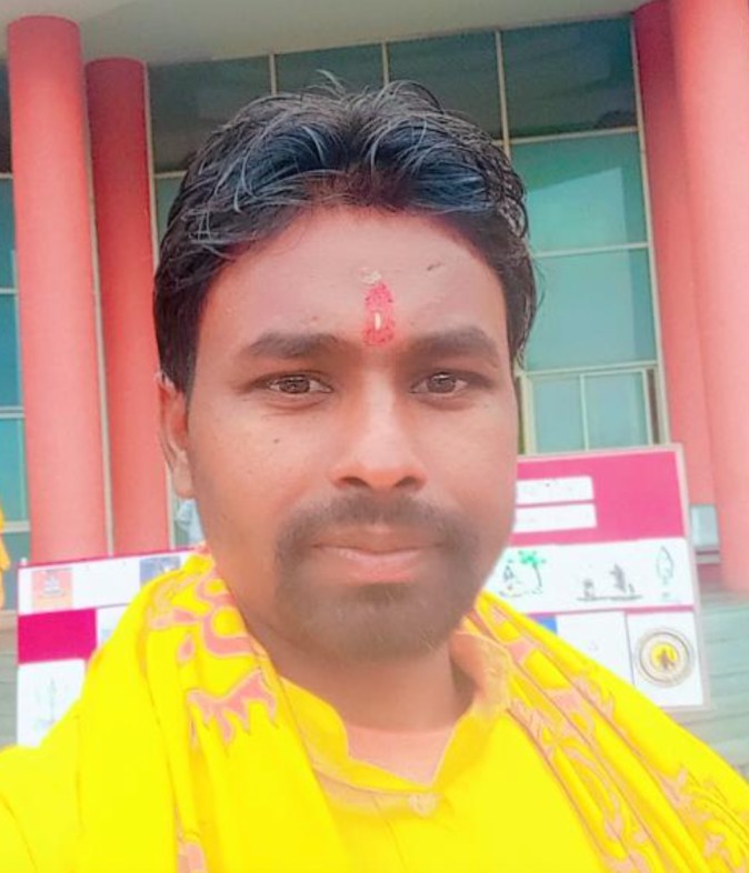 Chandan yoga teacher