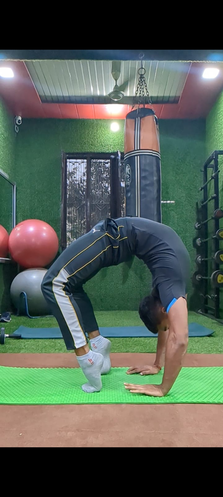 divye kumar  yoga teacher