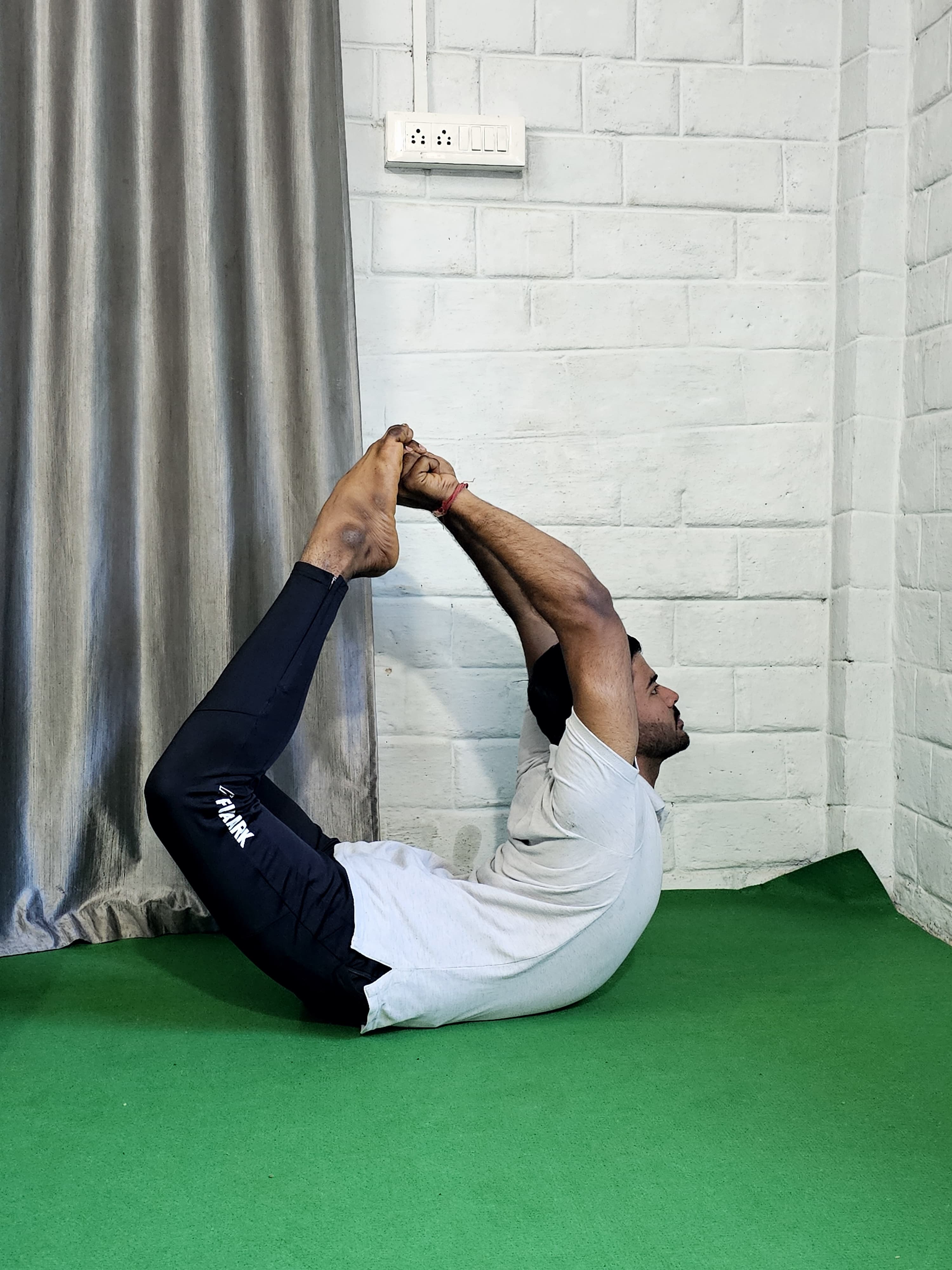 kunal delhi  yoga teacher