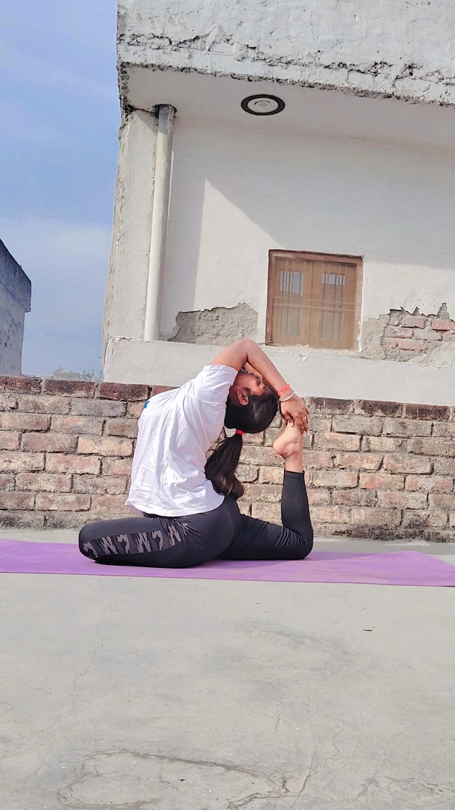Yoga Teacher in Manisha Jha  