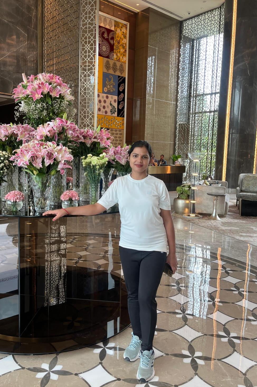Parul Awasthi – Yoga Teacher SKM Yoga