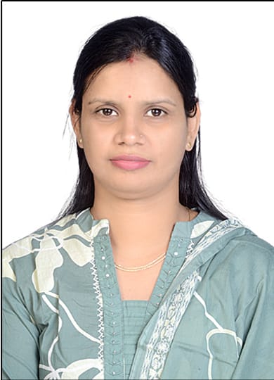 Rekha Goswami – Yoga Teacher SKM Yoga
