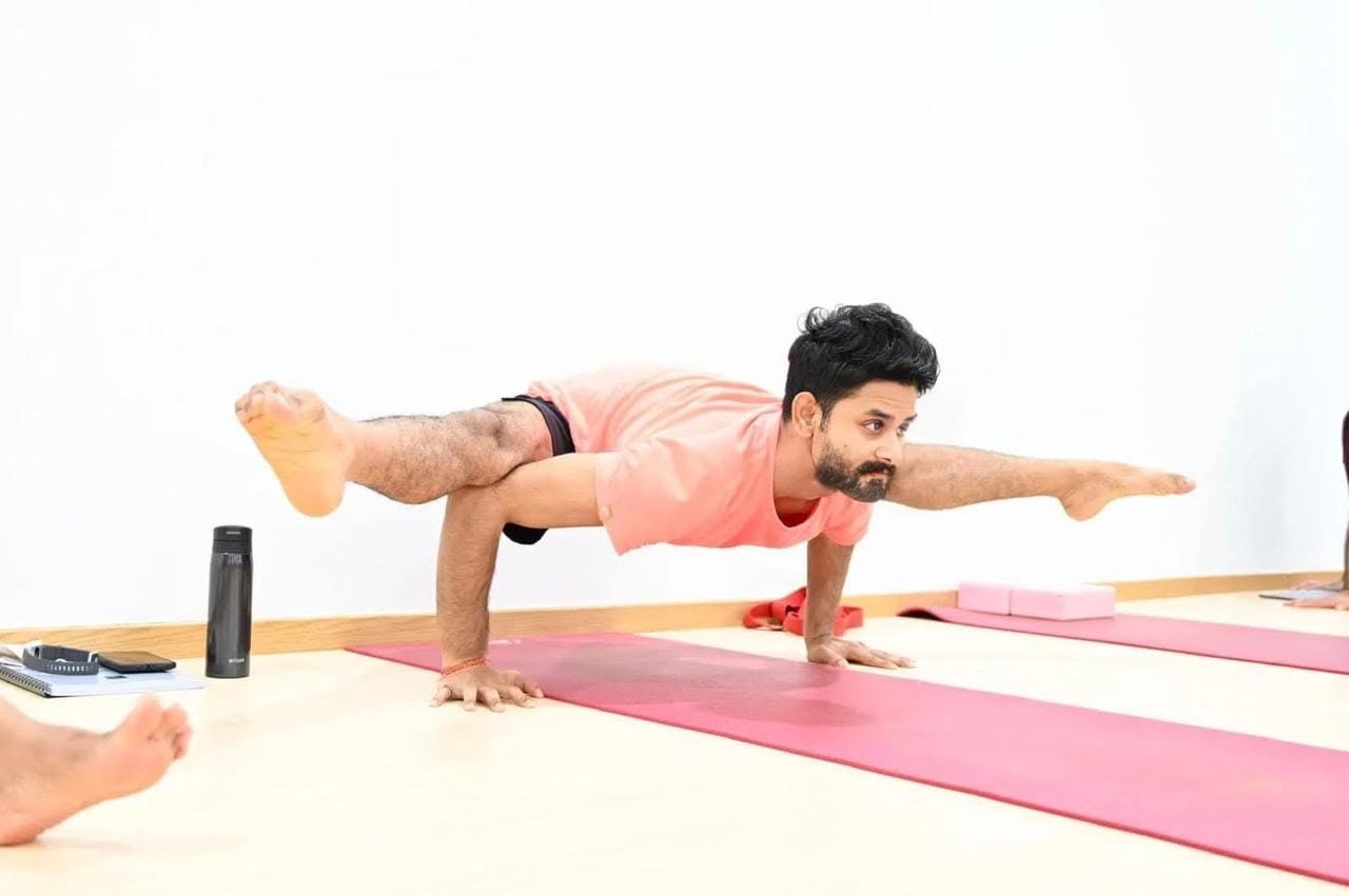 Dr Shivam Mishra Yoga 